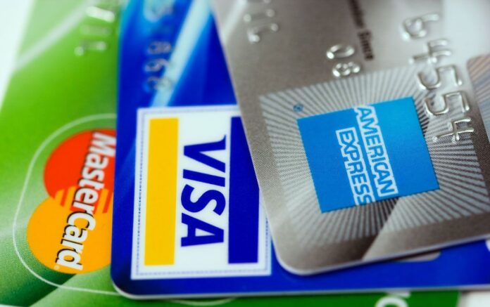 requisiti per richiedere carta di credito
